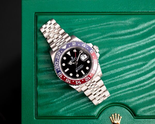 Win This Rolex GMT Master II "Pepsi" + £500 Cash! - Image 5
